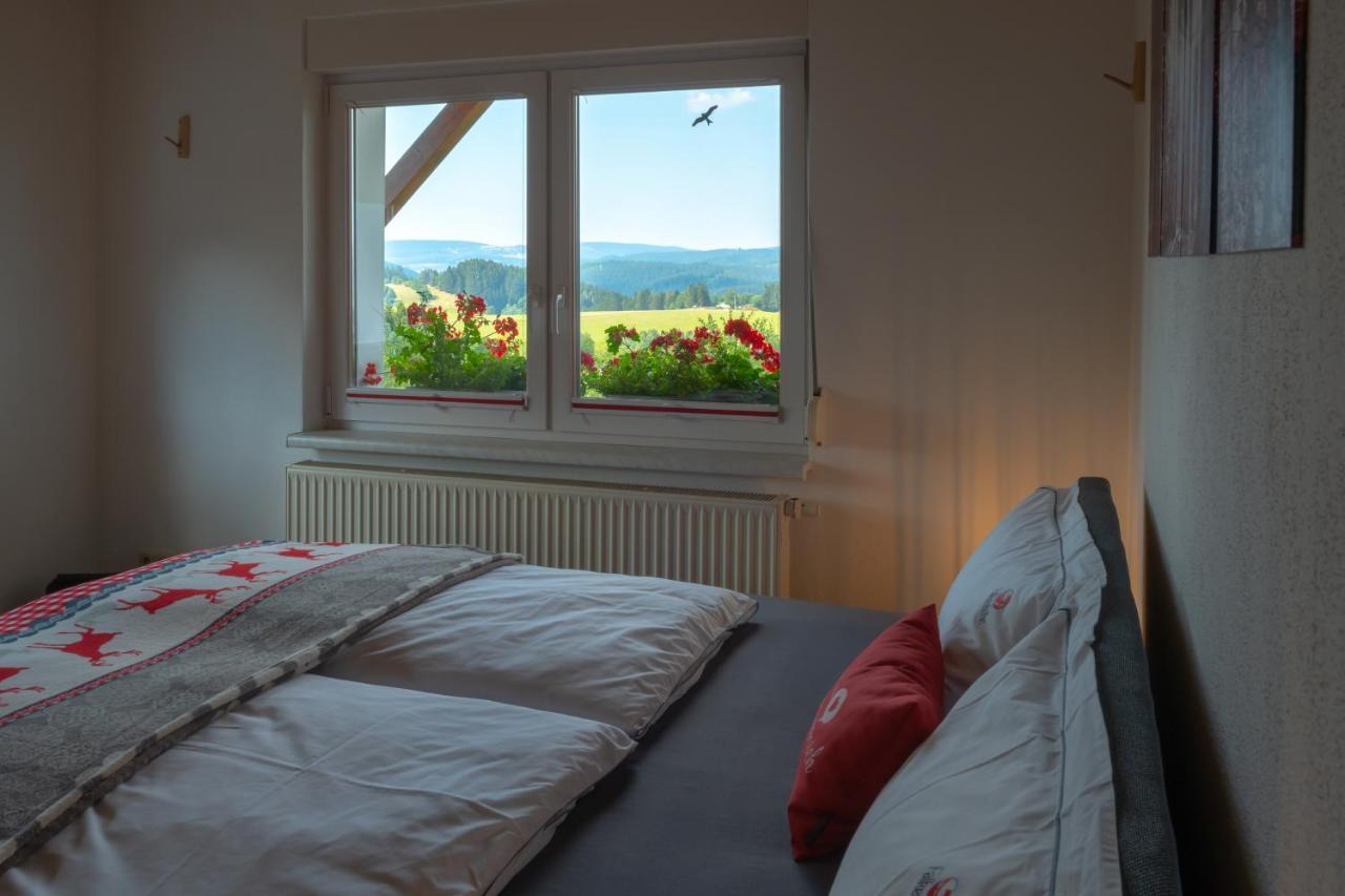 Ferienwohnung Fuchsbau Im Eg Des Ferienhauses Falkenhoehe Schwarzatal ภายนอก รูปภาพ