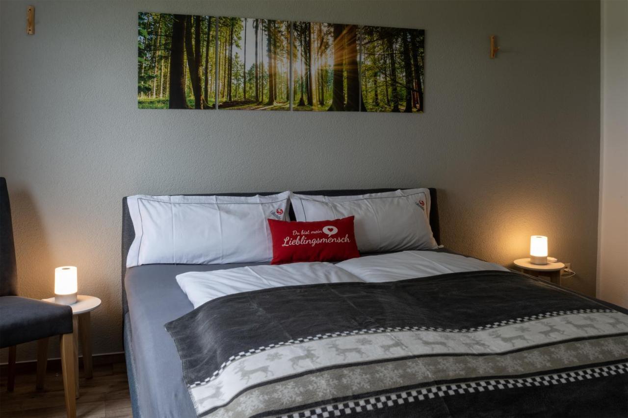 Ferienwohnung Fuchsbau Im Eg Des Ferienhauses Falkenhoehe Schwarzatal ภายนอก รูปภาพ