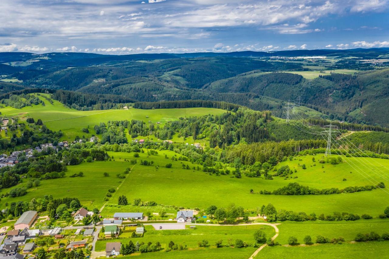Ferienwohnung Fuchsbau Im Eg Des Ferienhauses Falkenhoehe Schwarzatal ภายนอก รูปภาพ